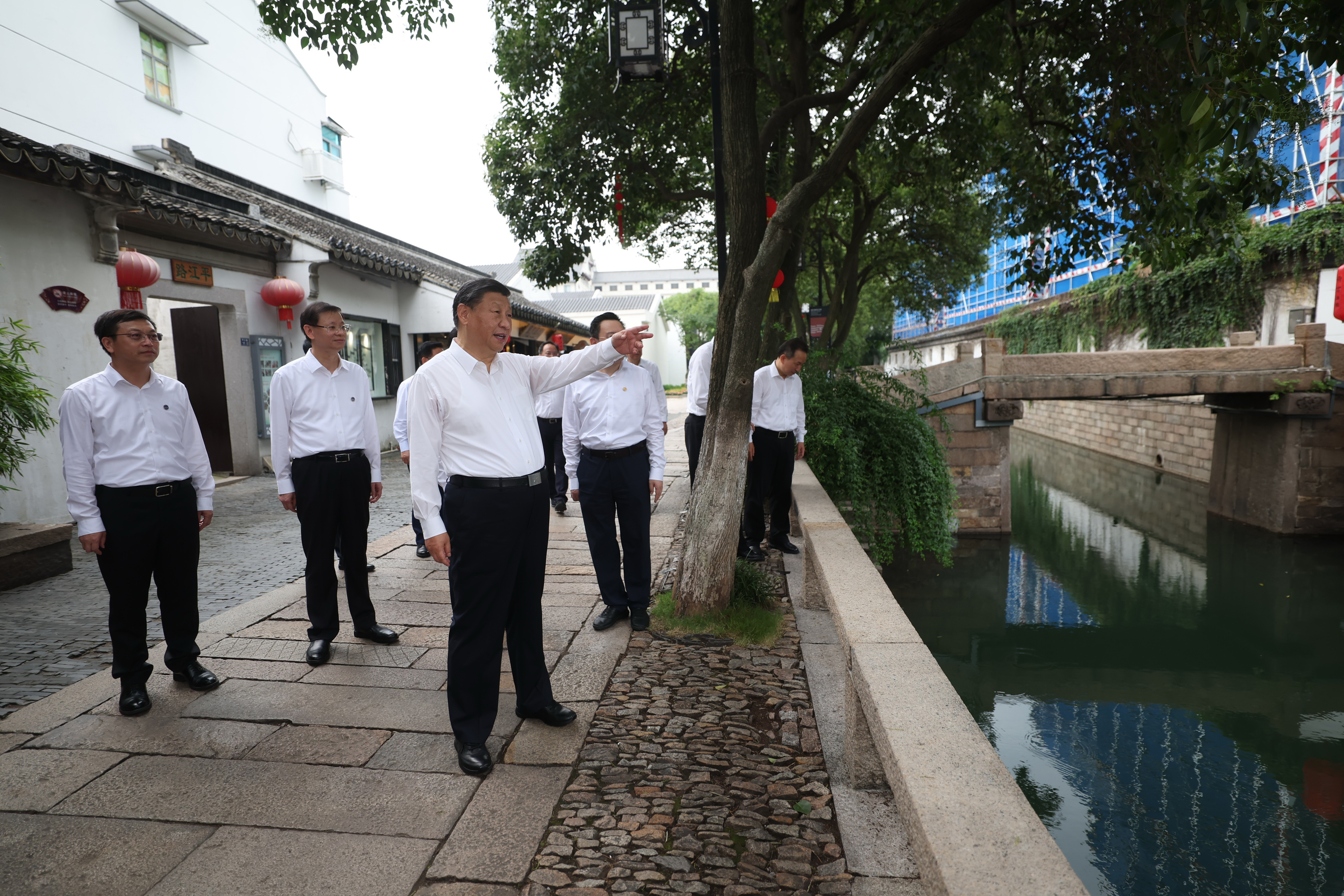 2023年7月6日，習(xí)近平在蘇州平江歷史文化街區(qū)考察。